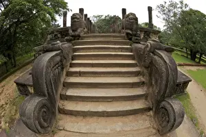 Polonnaruwa Prints: Entrance steps with lions, Council Chamber of King Nissankamalla