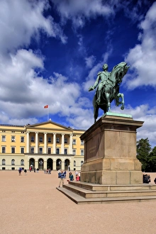 Royal Residence Prints: Equestrian statue of King Karl Johan at Royal Palace, Oslo, Norway, Scandinavia, Europe
