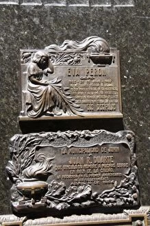 Images Dated 15th February 2009: Eva Perons (Evita s) grave, Cementerio de la Recoleta, Cemetery in Recoleta