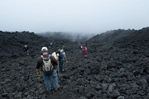 Images Dated 25th March 2009: Excursion to Volcan Pacaya, Guatemala, Central America