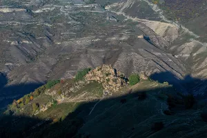 Mountainous Prints: Exploration of the abandoned village of Gamsutl in Dagestan