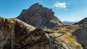 Spot Prints: Exploration of Alinja castle and surrounding landscape in Nakhchivan