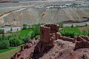 Fortifications Prints: Exploration of ruins at Shahr-e Zuhak