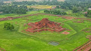 Significance Prints: Exploration of UNESCO site Somapura Mahavihara in Paharpur