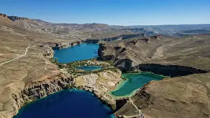 Diversity Prints: Explore Band-e-Amir National Park with its blue lakes and rugged landscapes in Bamiyan