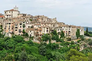 Sights Prints: Explore the perched village of Tourrettes-sur-Loup in the Alpes-Maritimes department of France