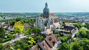 Observation Prints: Explore St. Quiriacus church from above in Provins