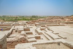 Center Prints: Exploring the ancient ruins of Moenjodaro, an important archaeological site in Pakistan
