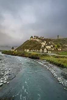 Flowing Prints: Exploring ancient structures in the city of the Dead