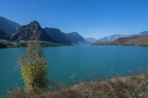 Terrain Prints: Exploring the beauty of Awarskoje Koisu river in Dagestan