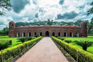 Significance Prints: Exploring Sixty Dome Mosque, a UNESCO site located in Bhagerat