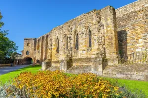 United Prints: Exploring Dunfermline Palace and abbey remains