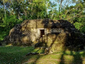 Landscaping Prints: Exploring Group A at Uaxactun Archaeological Site in Peten