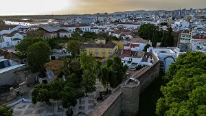 Homes Prints: Exploring the historic architecture and coastline of Faro in Algarve