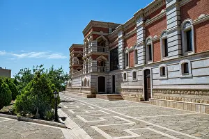 Restoration Prints: Exploring Khans palace in Azerbaijan