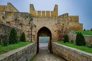 Gateway Prints: Exploring the medieval fortress of Naryn-Kala in Derbent