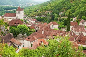 Cobblestone Prints: Exploring the view of Saint-Cirq-Lapopie