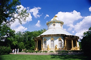 Exterior of the Chinese house