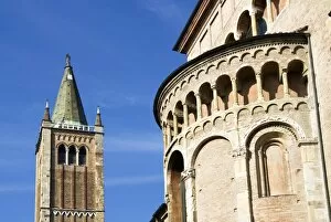 Images Dated 3rd November 2007: Exterior of the Duomo, Parma, Emilia Romagna, Italy, Europe