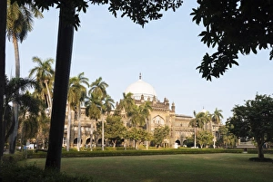 Mumbai Prints: Exterior of Prince of Wales museum, Mumbai (Bombay), India, South Asia