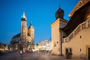 Exterior of Saint Marys Basilica (Bazylika Mariacka) in Market Square (Rynek