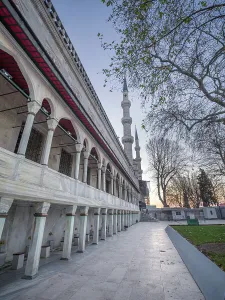 Minarets Prints: Exterior of Sultanahmet Camii (Blue Mosque) at sunrise