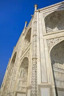 Exterior of the Taj Mahal, UNESCO World Heritage Site, Agra, Uttar Pradesh, India, Asia