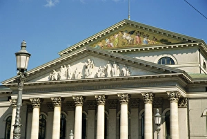 National Theatre Prints: Facade of the National Theatre in Munich