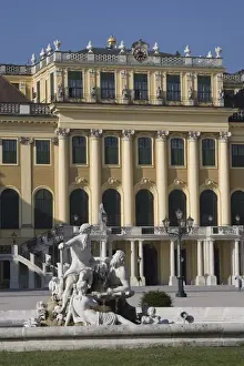 Front Facade, Schonbrunn Palace, UNESCO World Heritage Site, Vienna, Austria, Europe
