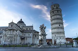 The famous Piazza dei Miracoli with Pisa Cathedral (Duomo) and Leaning Tower