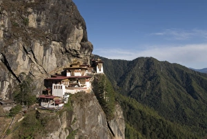 Images Dated 11th April 2009: The famous Taktshang Goempa (Tigers Nest Monastery), Bhutan, Asia
