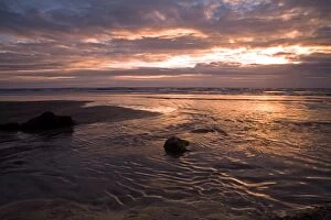 Dramatic Skies Collection: Fanore Beach, County Clare, Munster, Republic of Ireland, Europe
