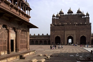 Images Dated 13th August 2005: Fatehpur Sikri, UNESCO World Heritage Site, Uttar Pradesh, India, Asia