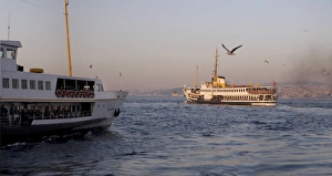Images Dated 6th November 2009: Ferries departing Istanbul, Turkey, Europe