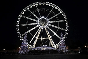 Ferris Wheels Prints: Ferris wheel at Place de la Concorde, Paris, France, Europe