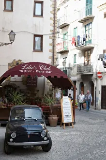 Images Dated 15th January 2000: Fiat 500 car