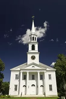 Images Dated 30th August 2011: The First Congregational Church in Williamstown. Massachusetts, New England