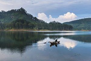 Fisherman Prints: Fisherman at the Maussakele Reservoir between Dalhousie and Hatton