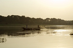 Maheshwar Prints: Fishermen on the Narmada river