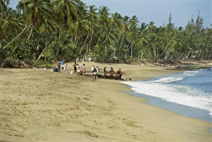 Hauling Prints: Fishermen on Turtle Beach