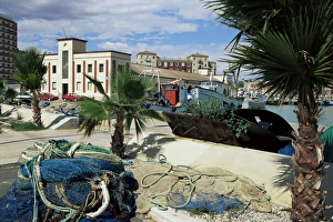 Quay Side Prints: Fishing boats in harbour and fish market