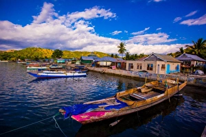 Indoneisan Culture Prints: Fishing boats on Indonesian Islands, Indonesia, Southeast Asia, Asia