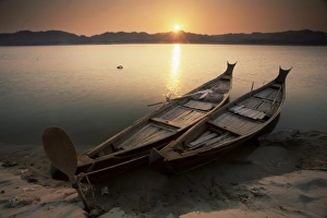 Burmese Prints: Fishing boats, Irrawaddy (Ayeyarwady) River, Myanmar (Burma), Asia