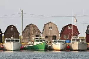 Fishing boats in Malpeque Harbour, Malpeque, Prince Edward Island, Canada, North America
