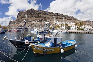 Canaries Prints: Fishing boats at the old port of Puerto de Mogan