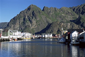 Henningsvaer Prints: Fishing village of Henningsvaer