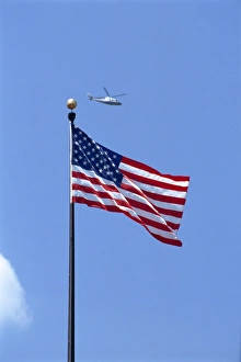 Fluttering Prints: Flag, New York