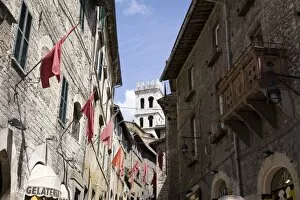 Images Dated 2nd June 2007: Flags in the Corso, Assisi, Umbria, Italy, Europe