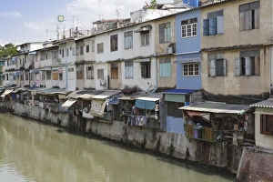 Flats Prints: Flats and apartments by the canal, Banglamphu, Bangkok, Thailand, Southeast Asia, Asia