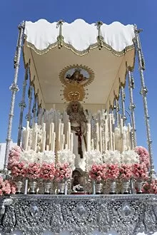 Float of the Virgin Mary, Easter Sunday procession at the end of Semana Santa (Holy Week)